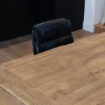 Eettafel Rothenburg gemaakt van hergebruikt oud eikenhout. Op maat verkrijgbaar.