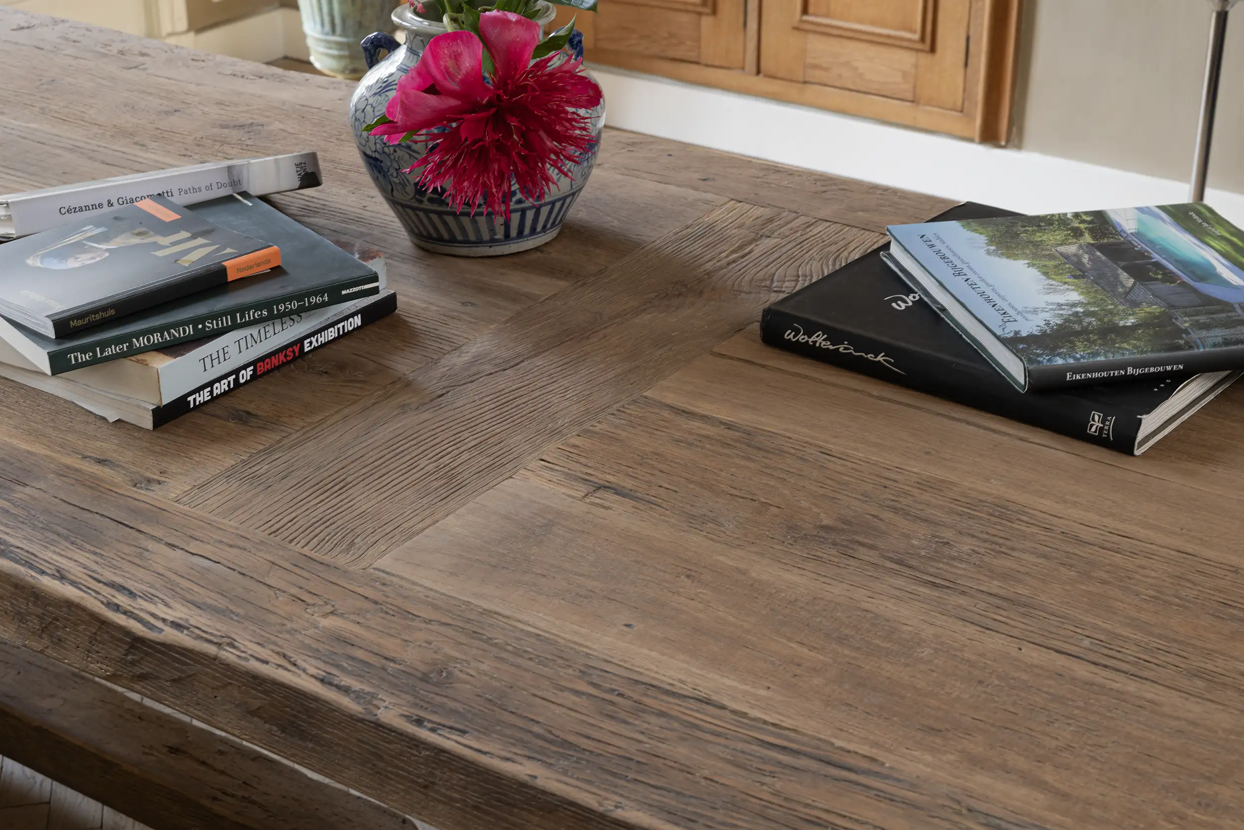 Z011-Salzburg-landelijke-eettafel-4 Landelijke eettafel van oud eikenhout op maat gemaakt