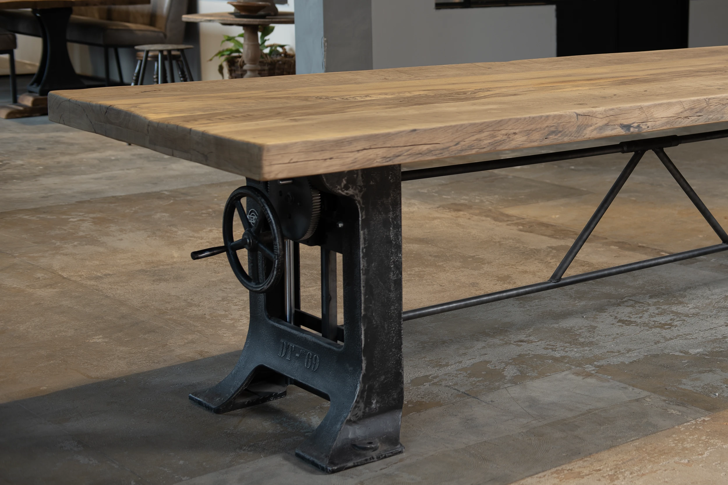 Grote eettafel van massief eikenhout LIM25 (4)