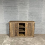Eikenhouten dressoir in landelijke stijl