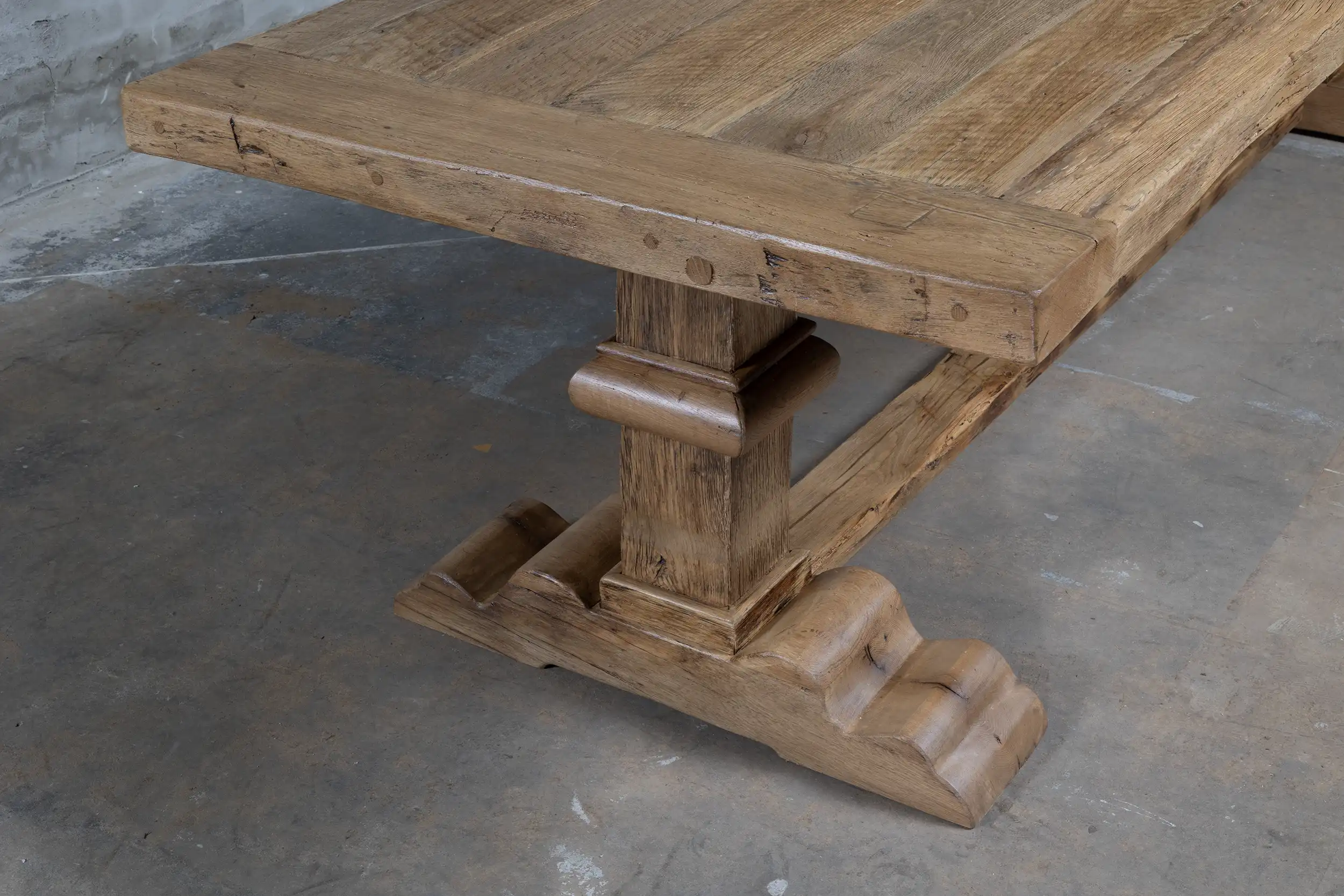 Eiken Kloostertafel Batenburg in hoogte verstelbaar Z042-8