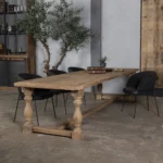 oak dining table in country style made-to-measure