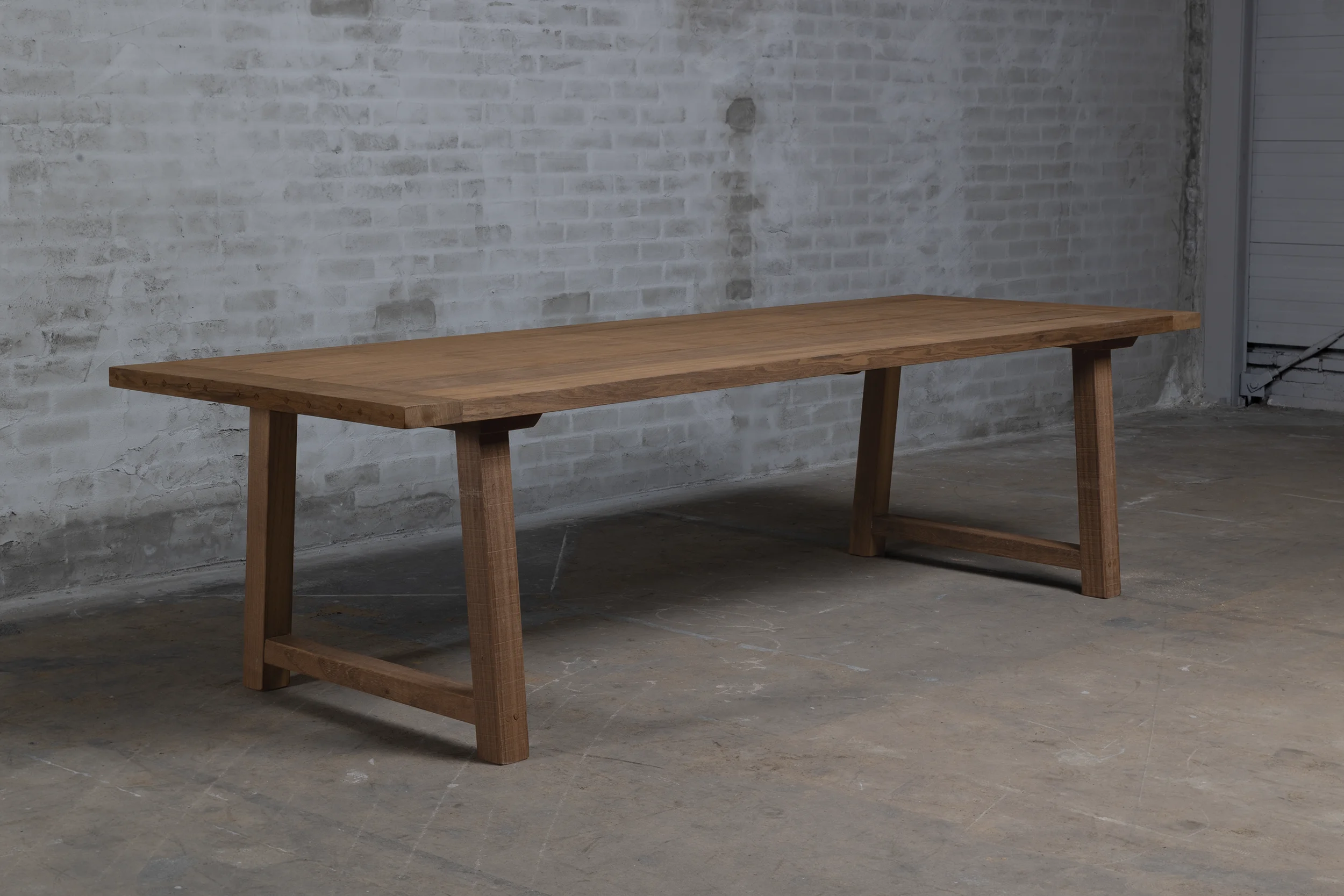 Garden table T20-4 Refectory table for outdoor use
